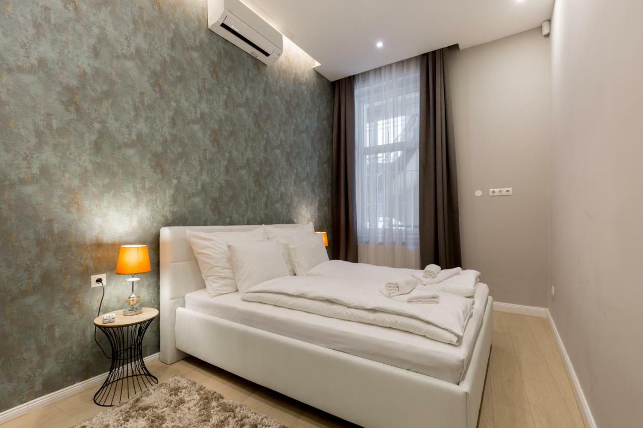 Grand Designer Dream Home In The Center W 3Br/3Bath Boedapest Buitenkant foto